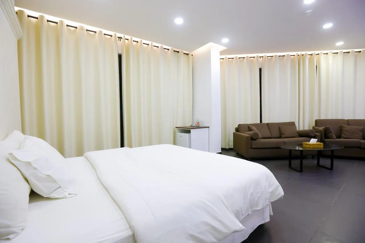 Hamra Urban Gardens Hotel Beirut